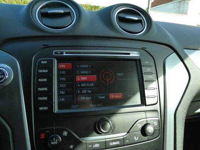 Ford Mondeo 5d 1.6 TDCi 115pk Titanium Luxe Leder Trekhaak (19591)