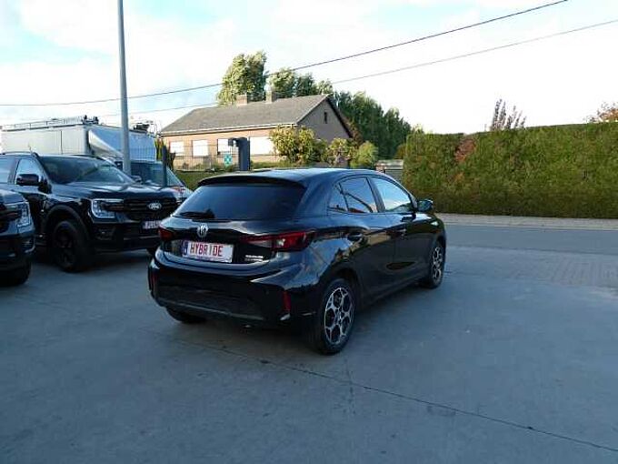 MG MG3 1.5 Hybrid+ 195pk Luxury Luxe 360 Cam BLIS ACC Leder '25 (10672)