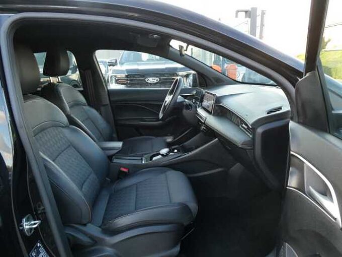 MG MG3 1.5 Hybrid+ 195pk Luxury Luxe 360 Cam BLIS ACC Leder '25 (10672)