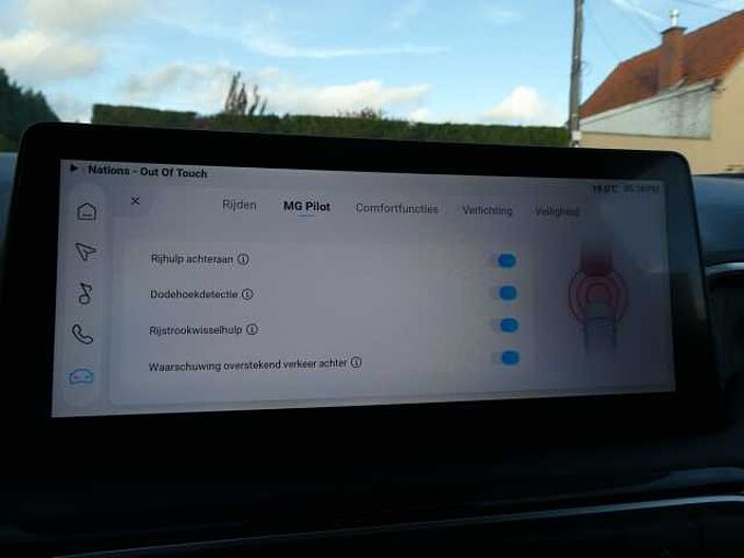 MG MG3 1.5 Hybrid+ 195pk Luxury Luxe 360 Cam BLIS ACC Leder '25 (10672)