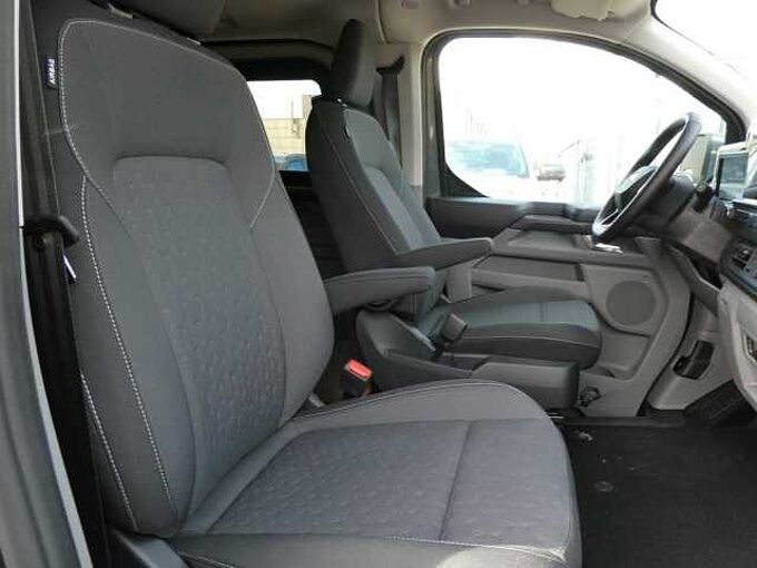 Ford Transit Custom L2 Multi-Use 5pl 2.0 TDCi 170pk Automaat Limited BLIS ACC 360° Trekhaak