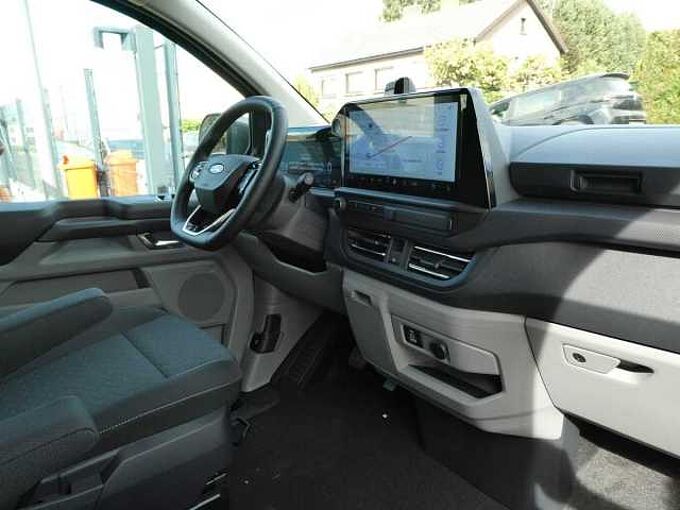 Ford Transit Custom L2 Multi-Use 5pl 2.0 TDCi 170pk Automaat Limited BLIS ACC 360° Trekhaak
