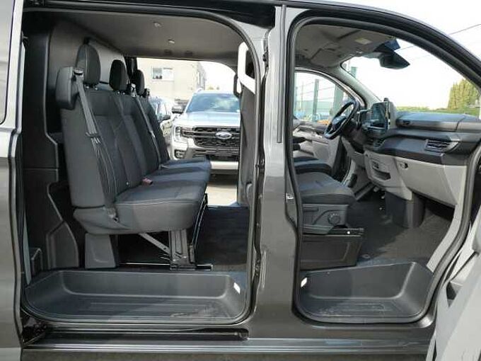 Ford Transit Custom L2 Multi-Use 5pl 2.0 TDCi 170pk Automaat Limited BLIS ACC 360° Trekhaak