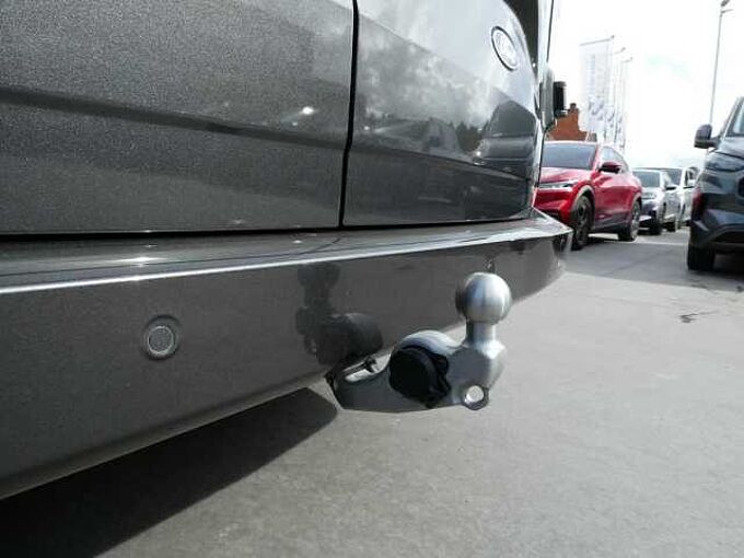 Ford Transit Custom L2 Multi-Use 5pl 2.0 TDCi 170pk Automaat Limited BLIS ACC 360° Trekhaak