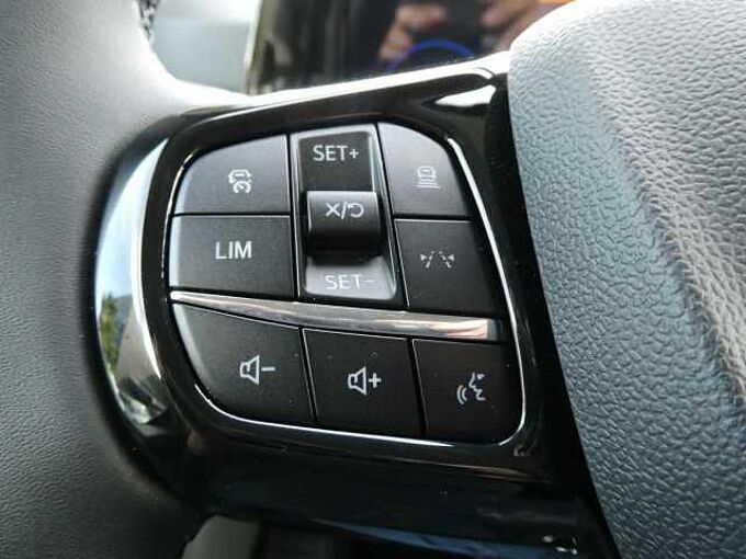 Ford Transit Custom L2 Multi-Use 5pl 2.0 TDCi 170pk Automaat Limited BLIS ACC 360° Trekhaak
