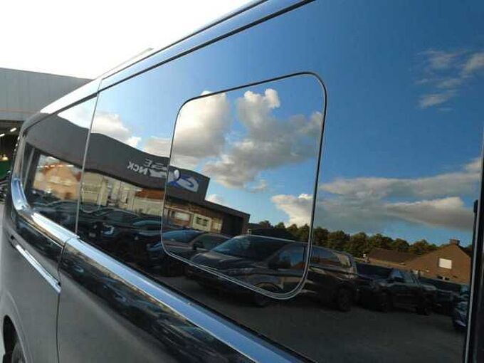 Ford Transit Custom L2 Multi-Use 5pl 2.0 TDCi 170pk Automaat Limited BLIS ACC 360° Trekhaak