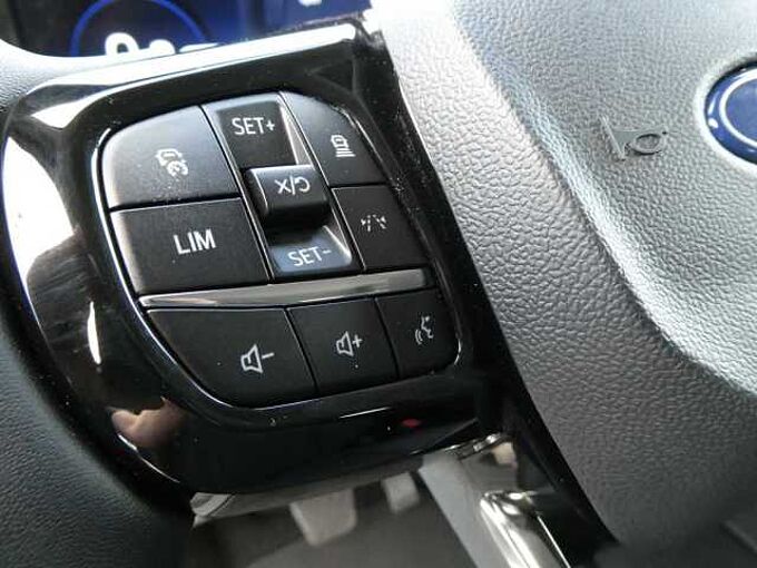Ford Transit Custom L2 Multi-Use 5pl 2.0 TDCi 136pk Automaat Limited BLIS ACC 360° Trekhaak