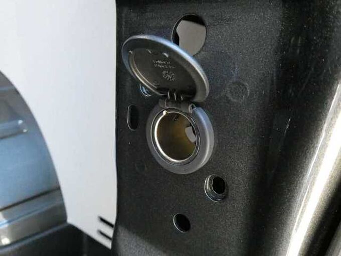 Ford Transit Custom L2 Multi-Use 5pl 2.0 TDCi 136pk Automaat Limited BLIS ACC 360&deg; Trekhaak