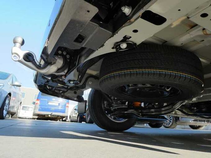 Ford Transit Custom L2 Multi-Use 5pl 2.0 TDCi 136pk Automaat Limited BLIS ACC 360&deg; Trekhaak