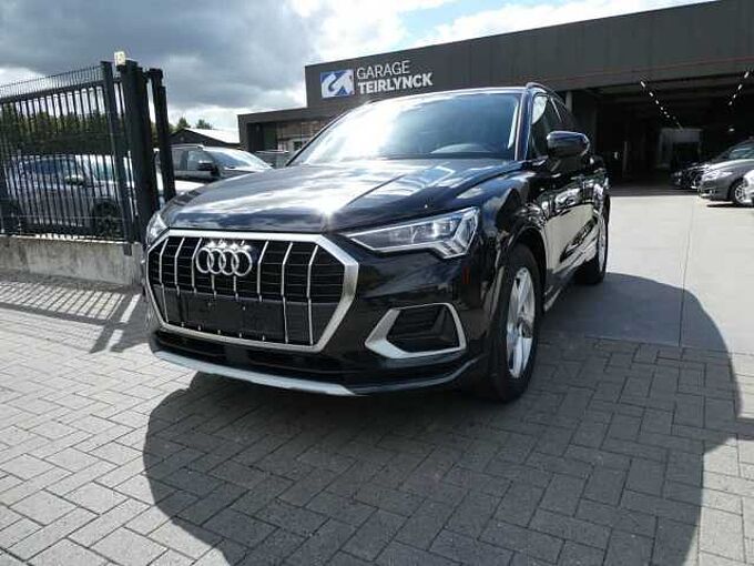 Audi Q3 1.5 TFSI 150pk Automaat Business Luxe Trekhaak Camera (82969)