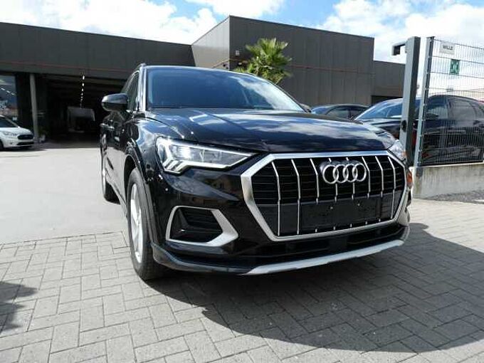 Audi Q3 1.5 TFSI 150pk Automaat Business Luxe Trekhaak Camera (82969)
