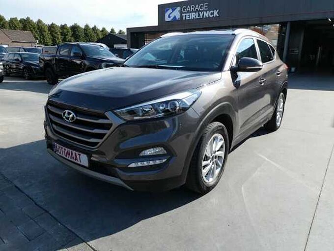 Hyundai Tucson 1.6 i benzine 177pk 4x4 Automaat Business Camera (35280)