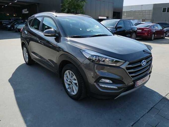 Hyundai Tucson 1.6 i benzine 177pk 4x4 Automaat Business Camera (35280)