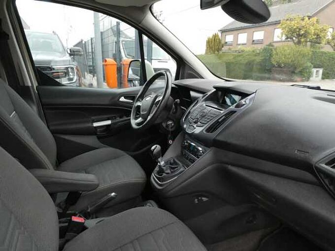 Ford Tourneo Connect L2 1.6 TDCi 115pk 7pl Limited Luxe Pano Trekhaak euro 5 (46592)