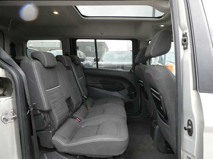Ford Tourneo Connect L2 1.6 TDCi 115pk 7pl Limited Luxe Pano Trekhaak euro 5 (46592)