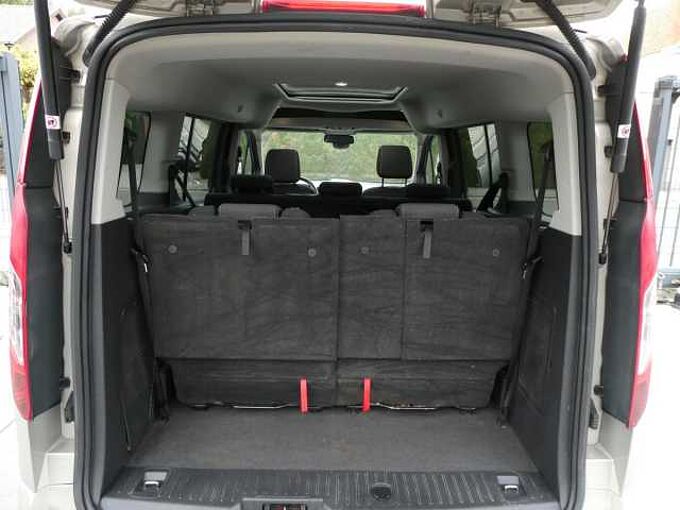 Ford Tourneo Connect L2 1.6 TDCi 115pk 7pl Limited Luxe Pano Trekhaak euro 5 (46592)