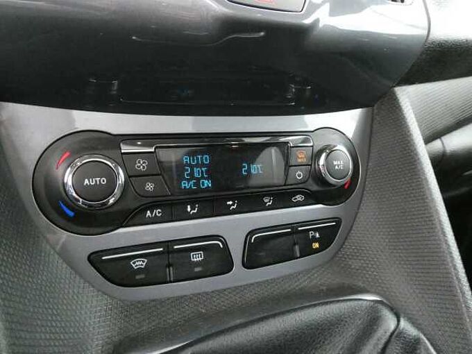 Ford Tourneo Connect L2 1.6 TDCi 115pk 7pl Limited Luxe Pano Trekhaak euro 5 (46592)