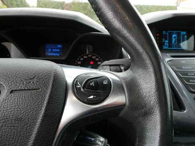 Ford Tourneo Connect L2 1.6 TDCi 115pk 7pl Limited Luxe Pano Trekhaak euro 5 (46592)