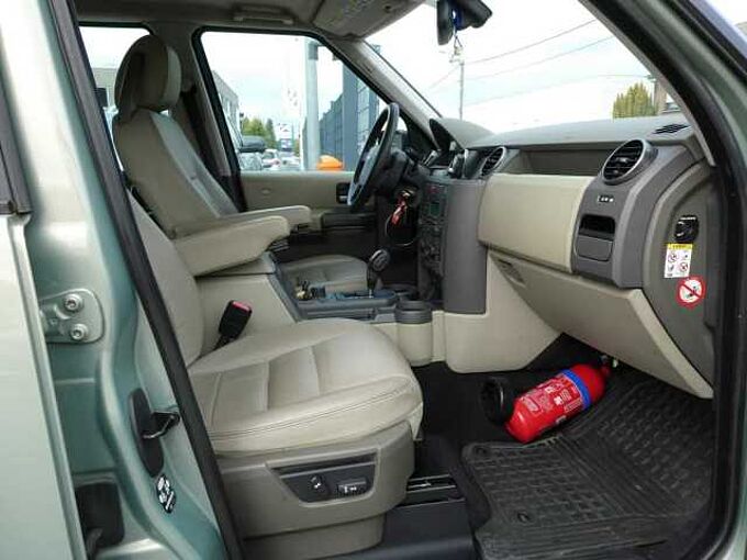 Land Rover Discovery 2.7 SDV6 190pk Automaat HSE Lichte Vracht BTW Leder Luchtvering garantie (25330)