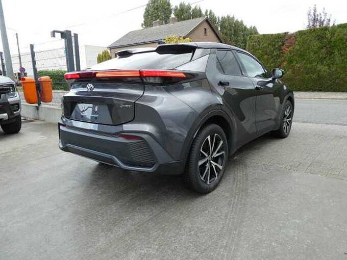 Toyota C-HR 1.8 i Hybride 140pk Automaat Style Camera ACC BLIS '25 (37351)