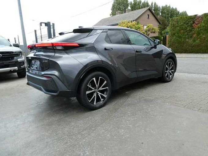 Toyota C-HR 1.8 i Hybride 140pk Automaat Style Camera ACC BLIS '25 (37351)