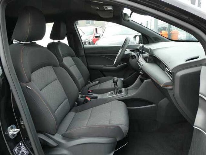 MG MG3 1.5 i 115pk Comfort Luxe Camera '25 18000km (86803)