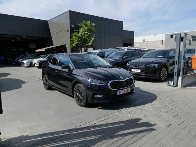 SKODA Fabia 1.0 TSi 115pk Automaat Business Luxe (76709)