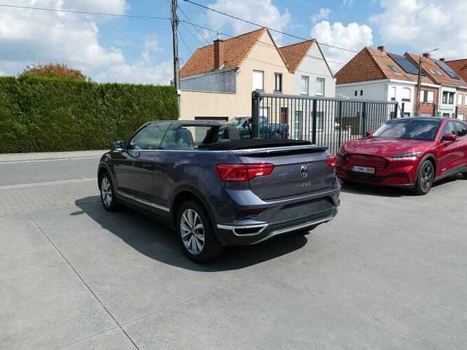 Volkswagen T-Roc Cabrio 1.5 TSi 150pk Automaat Business Luxe Camera (12600)