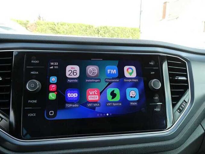 Volkswagen T-Roc Cabrio 1.5 TSi 150pk Automaat Business Luxe Camera (12600)