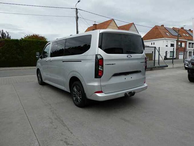 Ford Transit Custom L2 Minibus 9pl 2.5 PHEV 232pk Automaat Limited BLIS ACC 360° KLEP Trekhaak