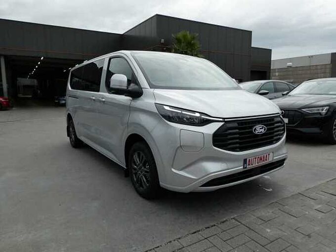 Ford Transit Custom L2 Minibus 9pl 2.5 PHEV 232pk Automaat Limited BLIS ACC 360° KLEP Trekhaak