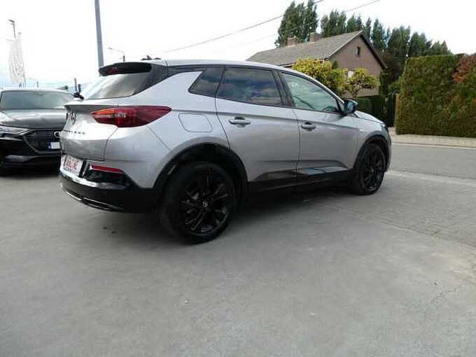Opel Grandland 1.2 i benzine 130pk GS Line Luxe '23 8000km (10417)