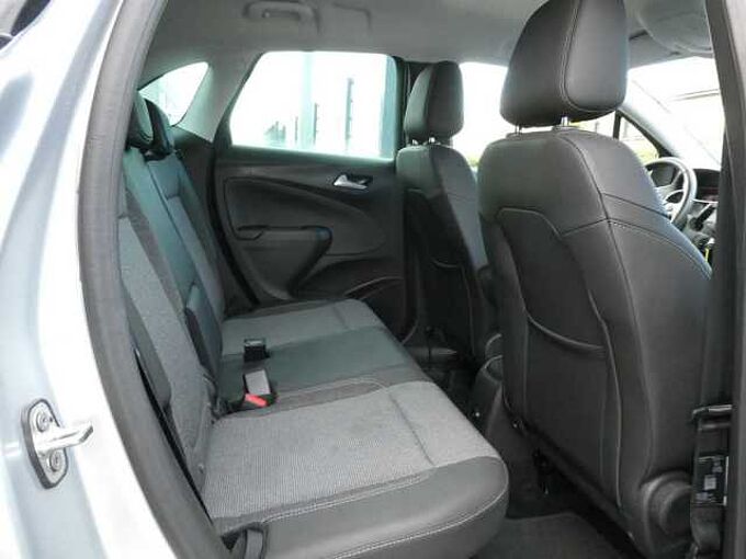Opel Crossland 1.2 i benzine 110pk Business Luxe '24 35000km (01048)