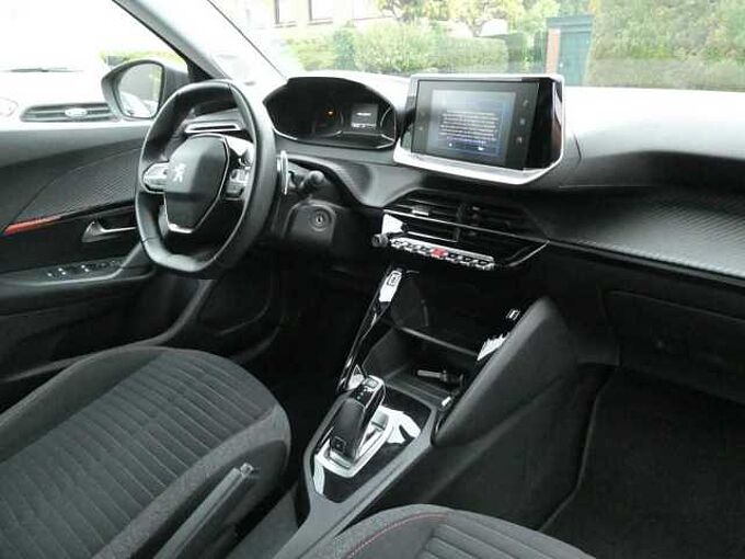 Peugeot 2008 1.2 i benzine 130pk Automaat Style Luxe Camera (50292)