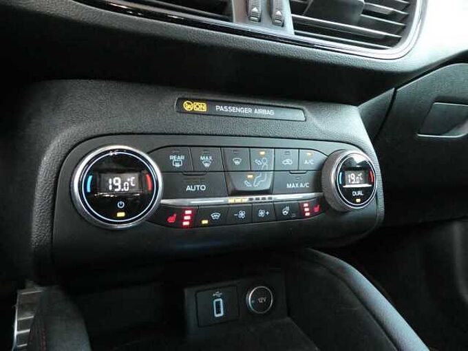Ford Focus 5d 1.0 i benzine 125pk Automaat ST-Line Luxe Camera Trekhaak (64724)