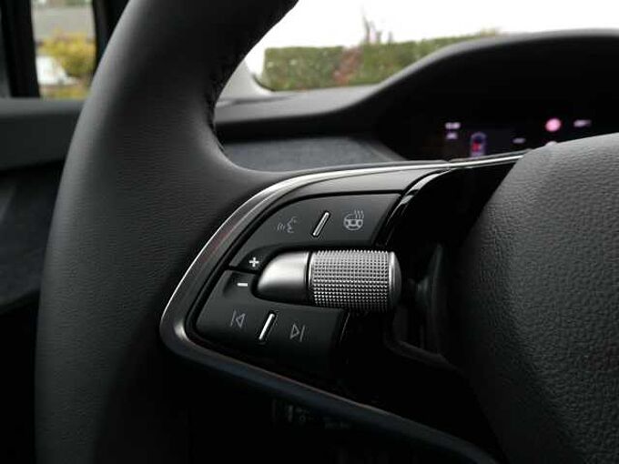 SKODA Elroq 60 190pk Automaat Clever Luxe Loft Camera BLIS ACC Stock (09448)