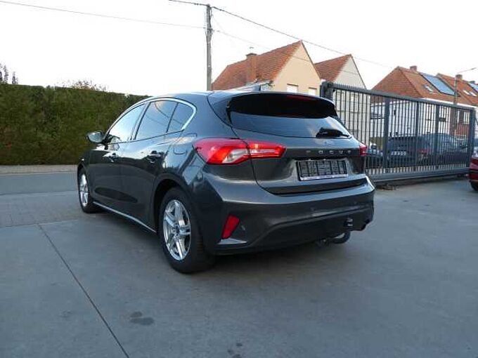Ford Focus 5d 1.0 i benzine 100pk Titnaium Trekhaak (68275)