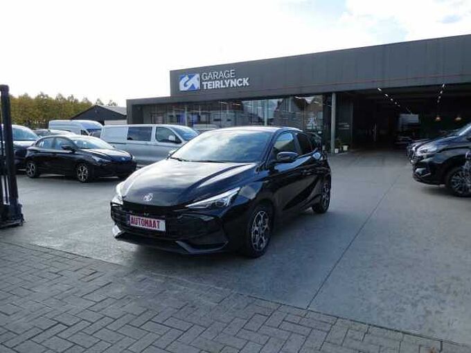 MG MG3 1.5 Hybrid+ 195pk Luxury Luxe 360 Cam BLIS ACC Leder '25 (41989)