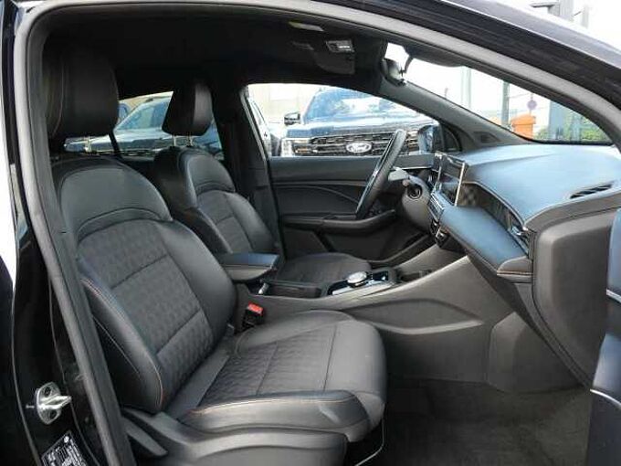 MG MG3 1.5 Hybrid+ 195pk Luxury Luxe 360 Cam BLIS ACC Leder '25 (41989)