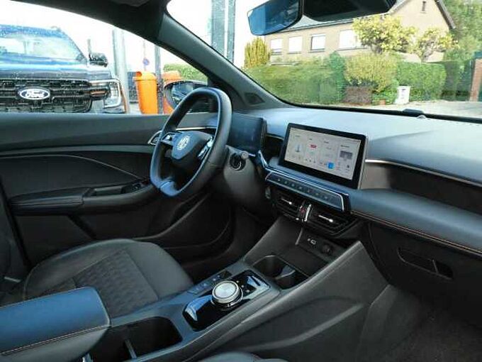 MG MG3 1.5 Hybrid+ 195pk Luxury Luxe 360 Cam BLIS ACC Leder '25 (41989)