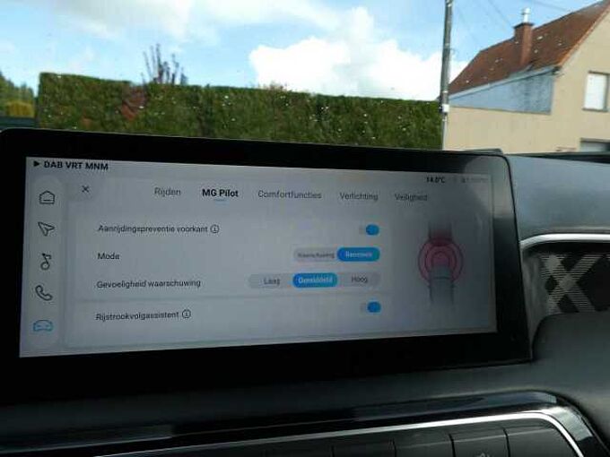 MG MG3 1.5 Hybrid+ 195pk Luxury Luxe 360 Cam BLIS ACC Leder '25 (41989)