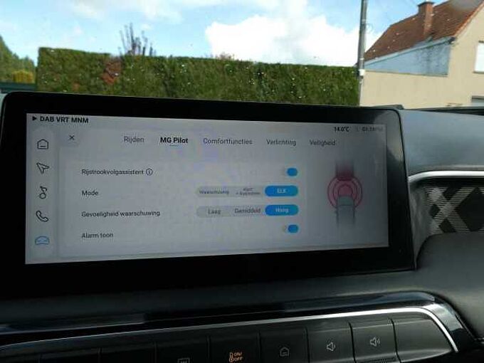 MG MG3 1.5 Hybrid+ 195pk Luxury Luxe 360 Cam BLIS ACC Leder '25 (41989)