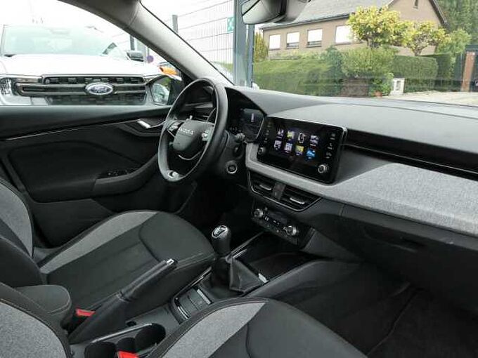 SKODA Kamiq 1.0 TSi 115pk Business Luxe Camera '25 28000km (07249)