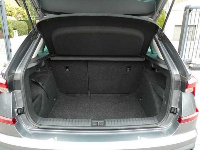 SKODA Kamiq 1.0 TSi 115pk Business Luxe Camera '25 28000km (07249)