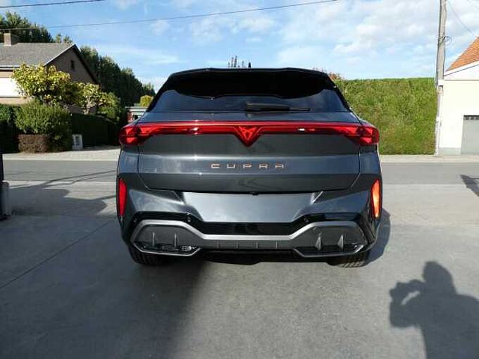 CUPRA Terramar 1.5 eTSI MHEV 150pk Automaat Business ACC Leder Camera Stock (79415)