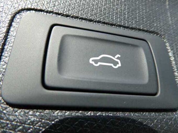 CUPRA Terramar 1.5 eTSI MHEV 150pk Automaat Business ACC Leder Camera Stock (79415)