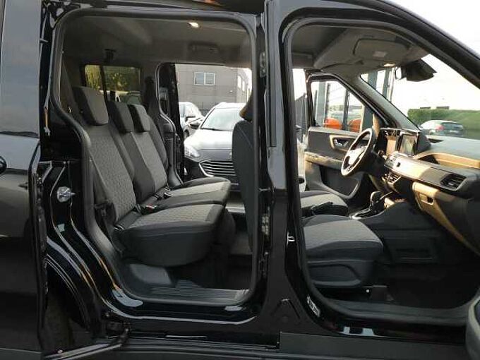 Ford Tourneo Courier 1.0 i benzine 125pk Automaat Titanium Camera Stock (68003)