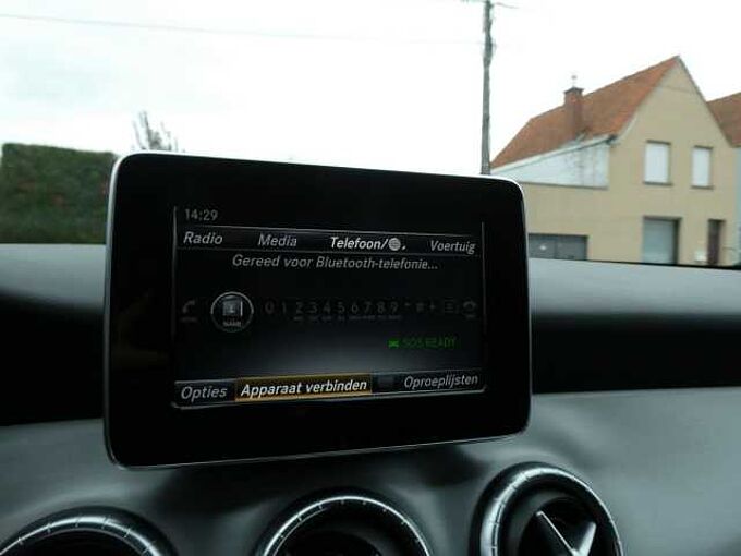 Mercedes-Benz CLA 200 Shooting Break 200 1.6 i benzine 122pk AMG Line Leder '16 garantie (36915)