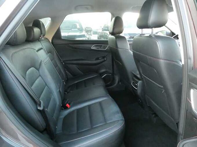 MG HS 1.5 i benzine 162pk Automaat Comfort ACC BLIS Leder Camera (67291)